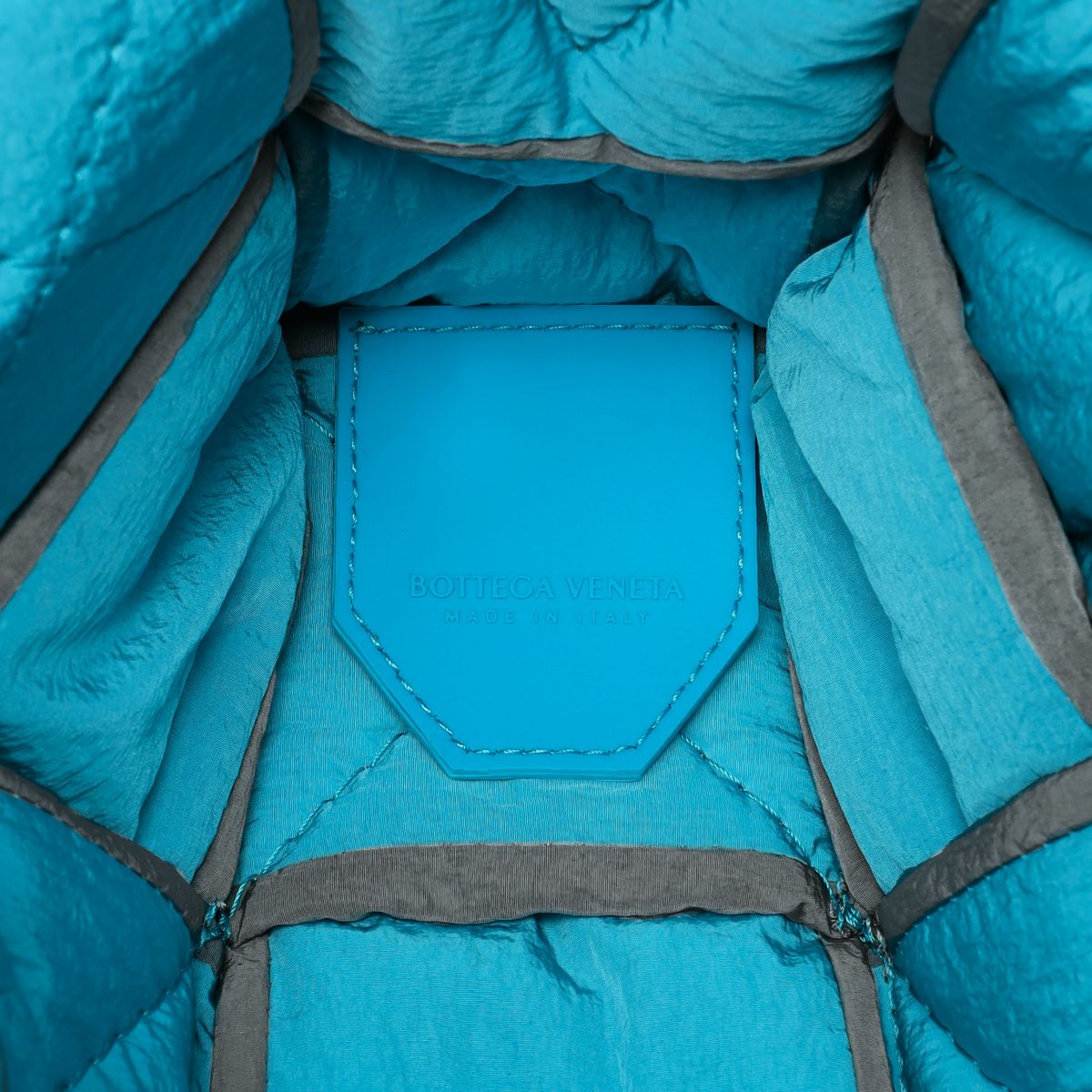 ボッテガ ヴェネタ ショルダーバッグ ミディアム