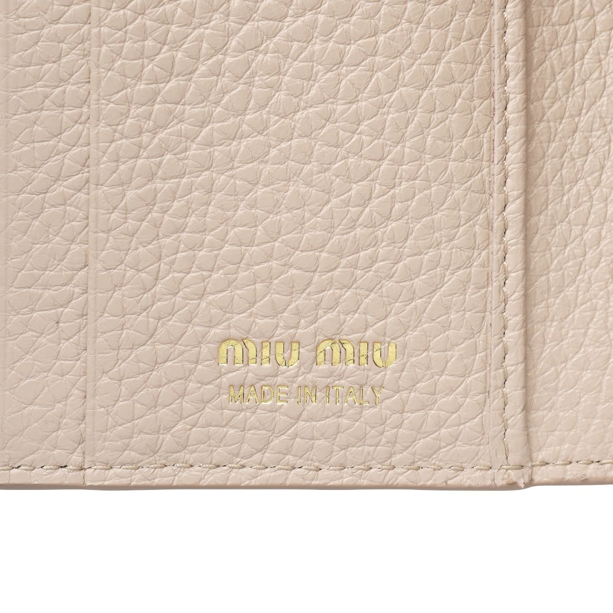 ミュウ ミュウ 三つ折り財布