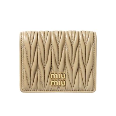 MIUMIU◇8cm レザーブローチ　ミュウミュウ　２つセット　大きめ MIUMIU◇8cm レザーブローチ ミュウミュウ 2つセット 大きめ
