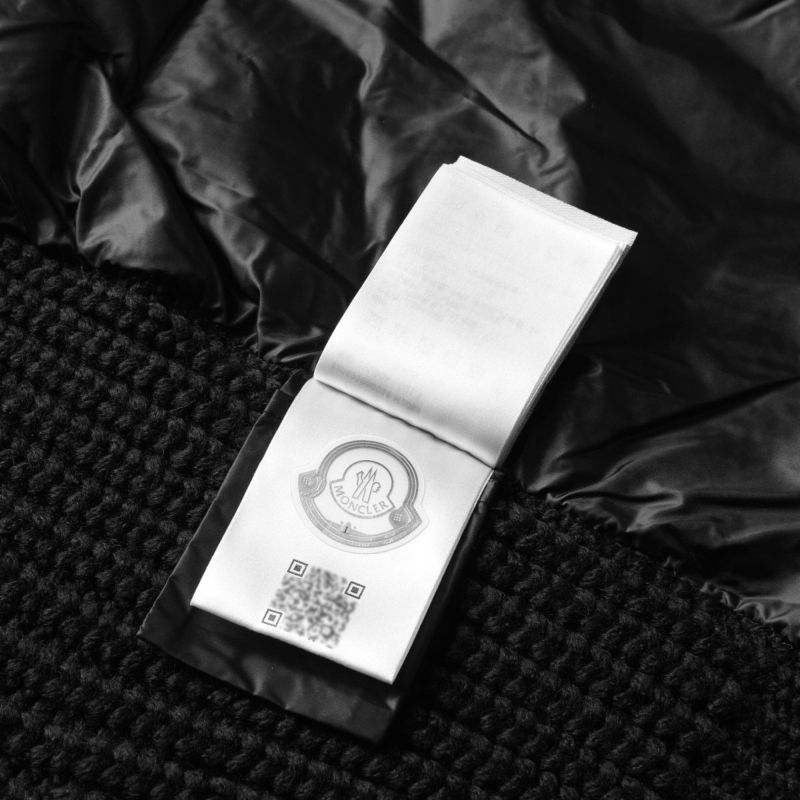 お値引きしました　モンクレール　ダウンコンビブルゾン MONCLER】MONCLER CHALAIN LONG PARKA（シャラン ダウン