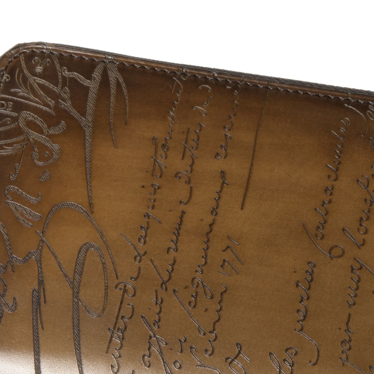 ベルルッティ ラウンドファスナー長財布 メンズ