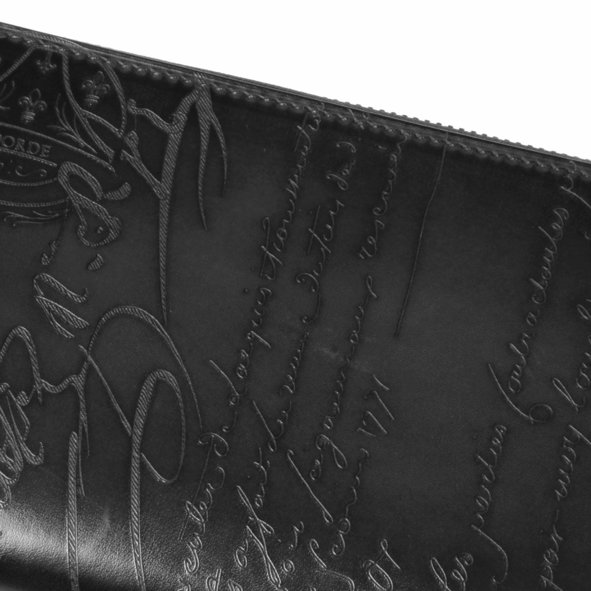 ベルルッティ ラウンドファスナー長財布 メンズ