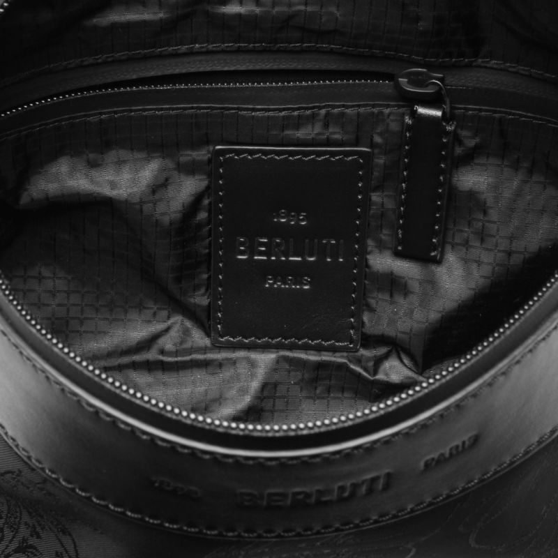 ベルルッティ ウエストバッグ スモール メンズ