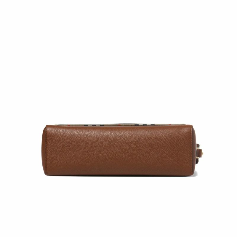 バーバリー ショルダーバッグ レディース