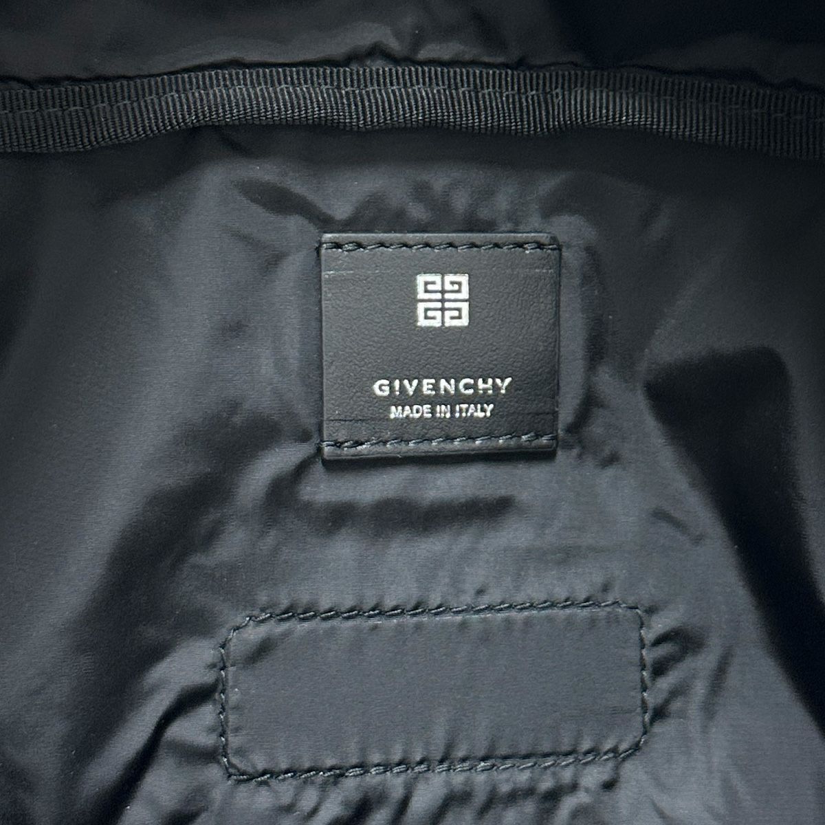 ジバンシー ウエストバッグ メンズ